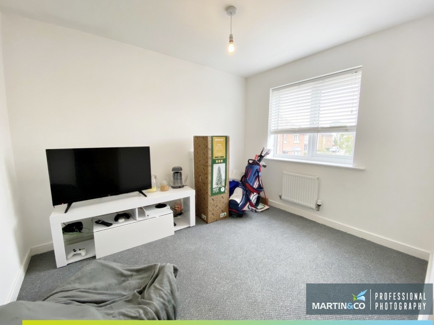 Hot Mill Close, Glan Llyn