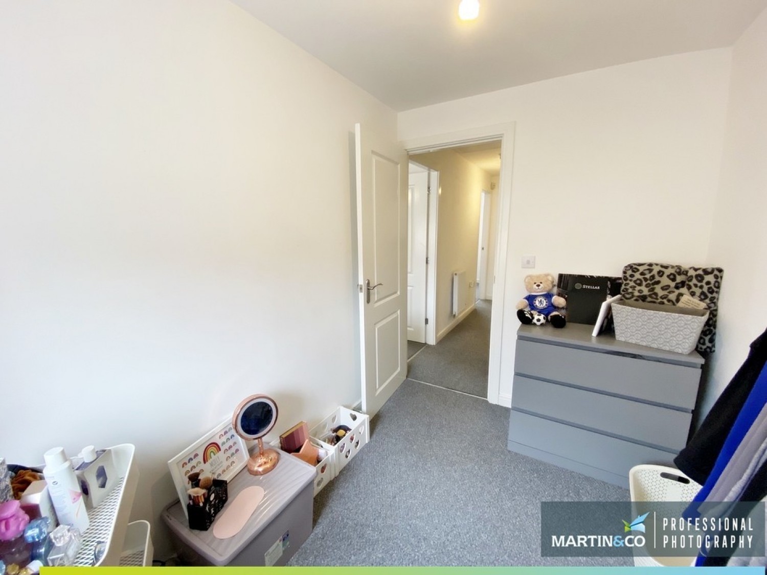Hot Mill Close, Glan Llyn