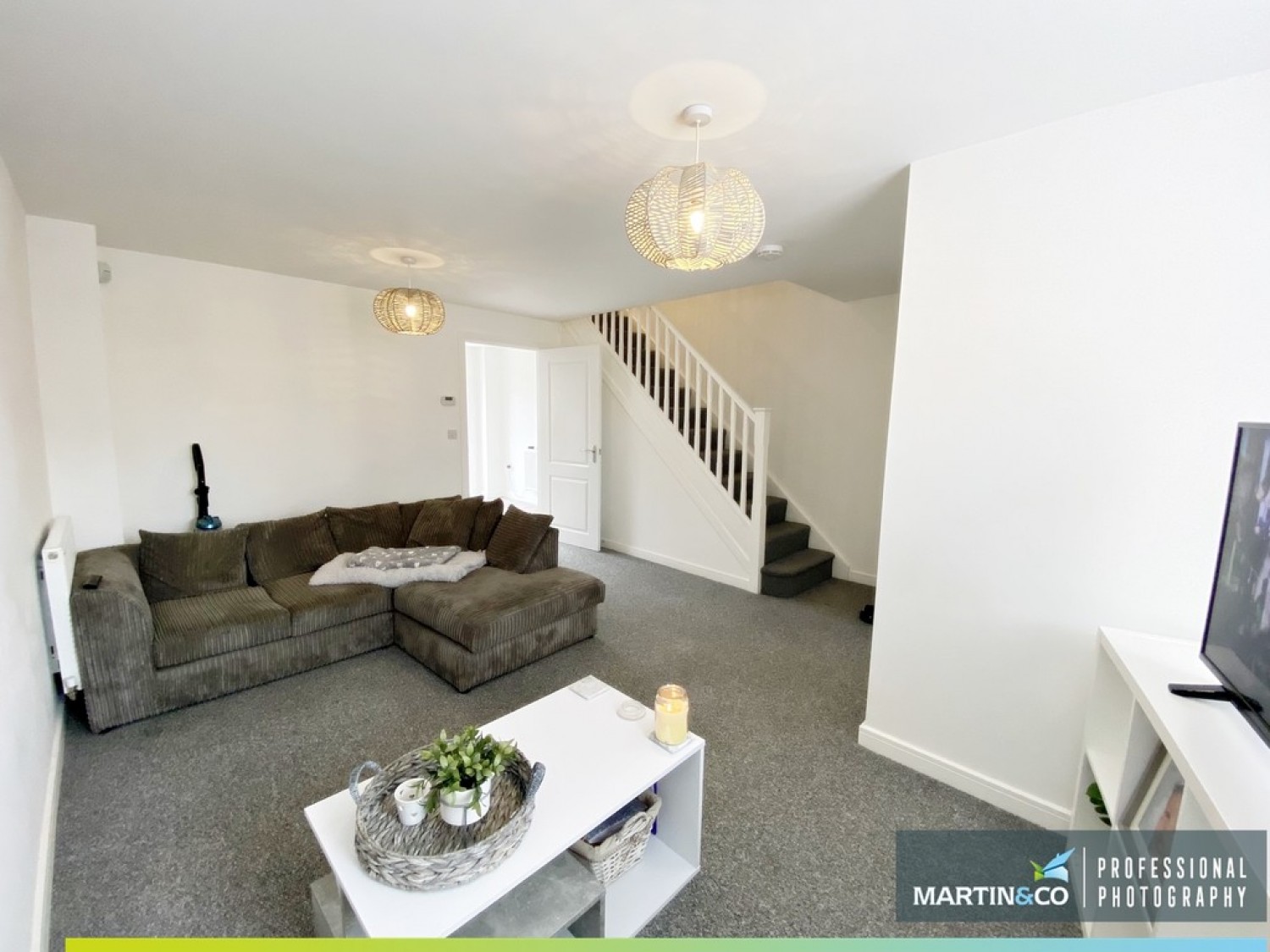Hot Mill Close, Glan Llyn