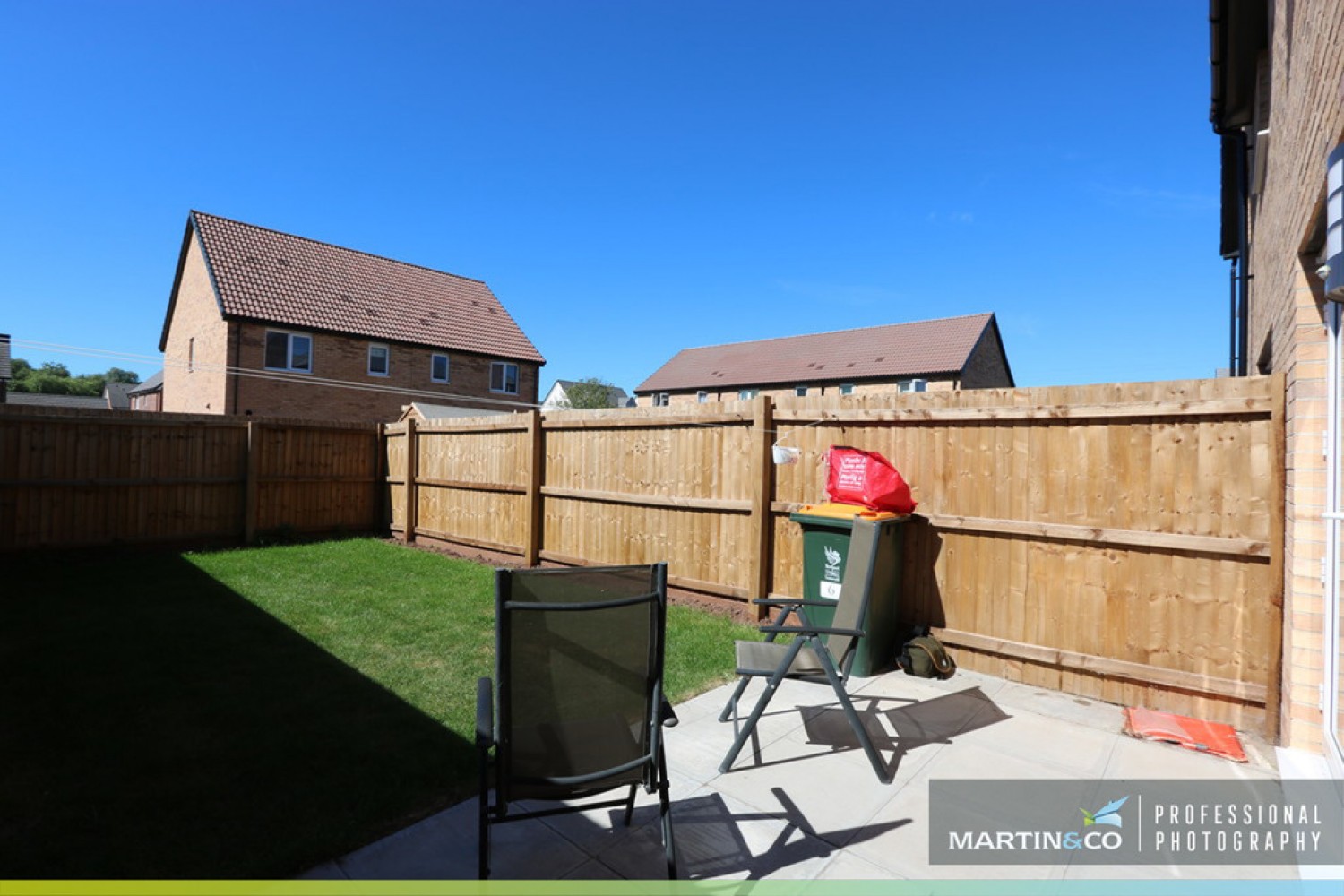 Hot Mill Close, Glan Llyn