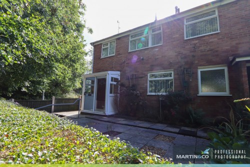 Nant Celyn Close, Pontnewydd