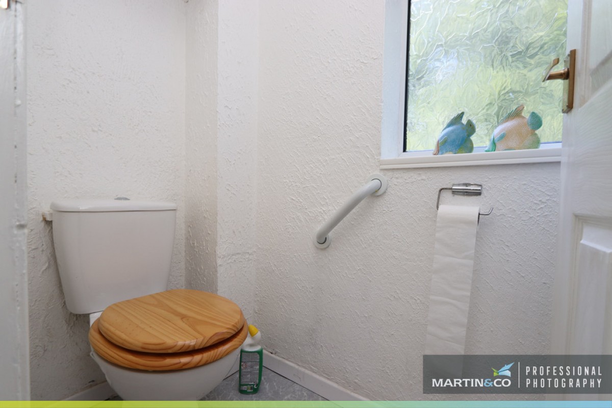 Nant Celyn Close, Pontnewydd