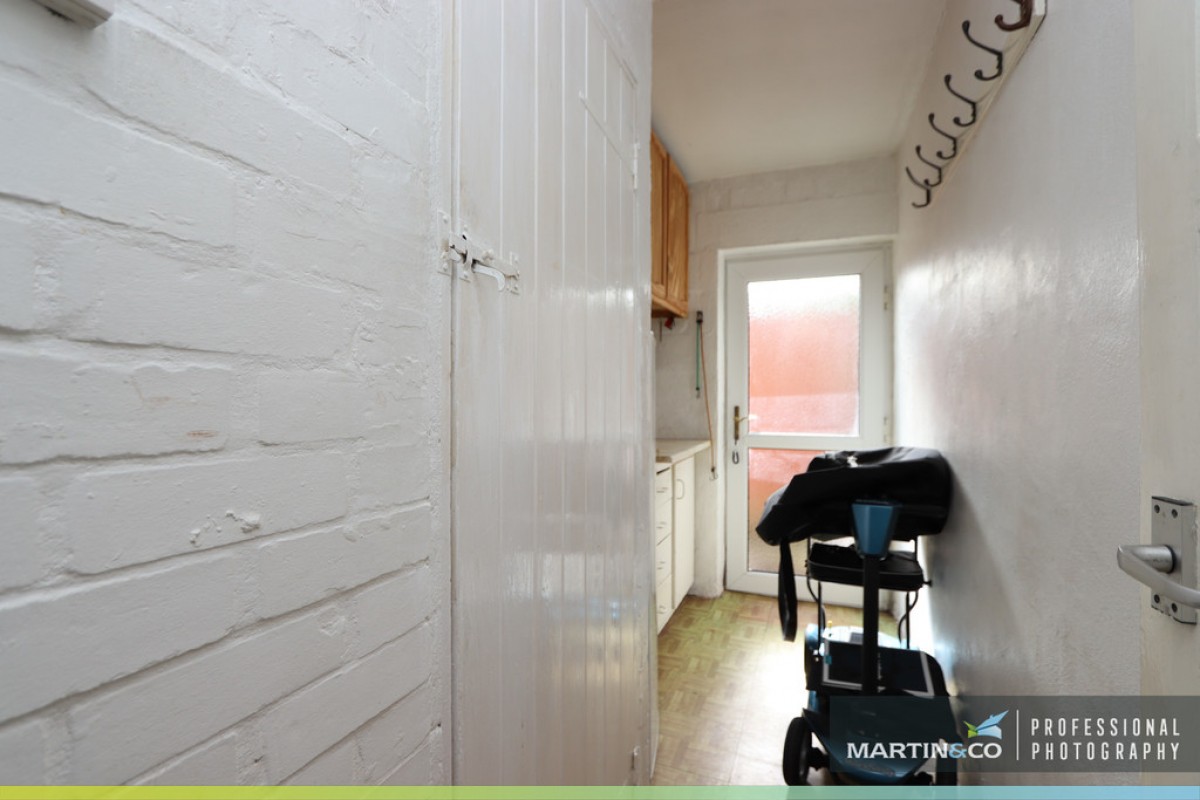Nant Celyn Close, Pontnewydd