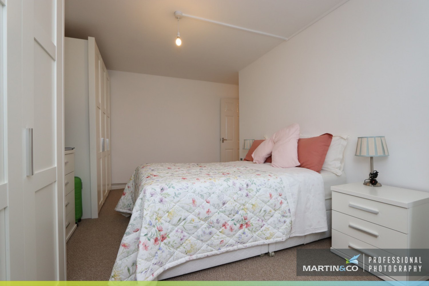 2 bedroom Flat in Rees Close, Newport