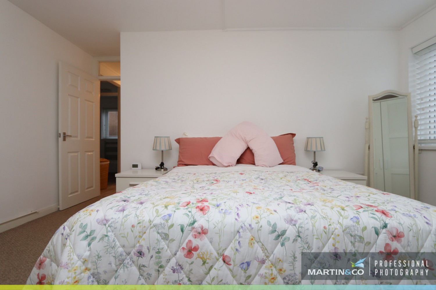 2 bedroom Flat in Rees Close, Newport