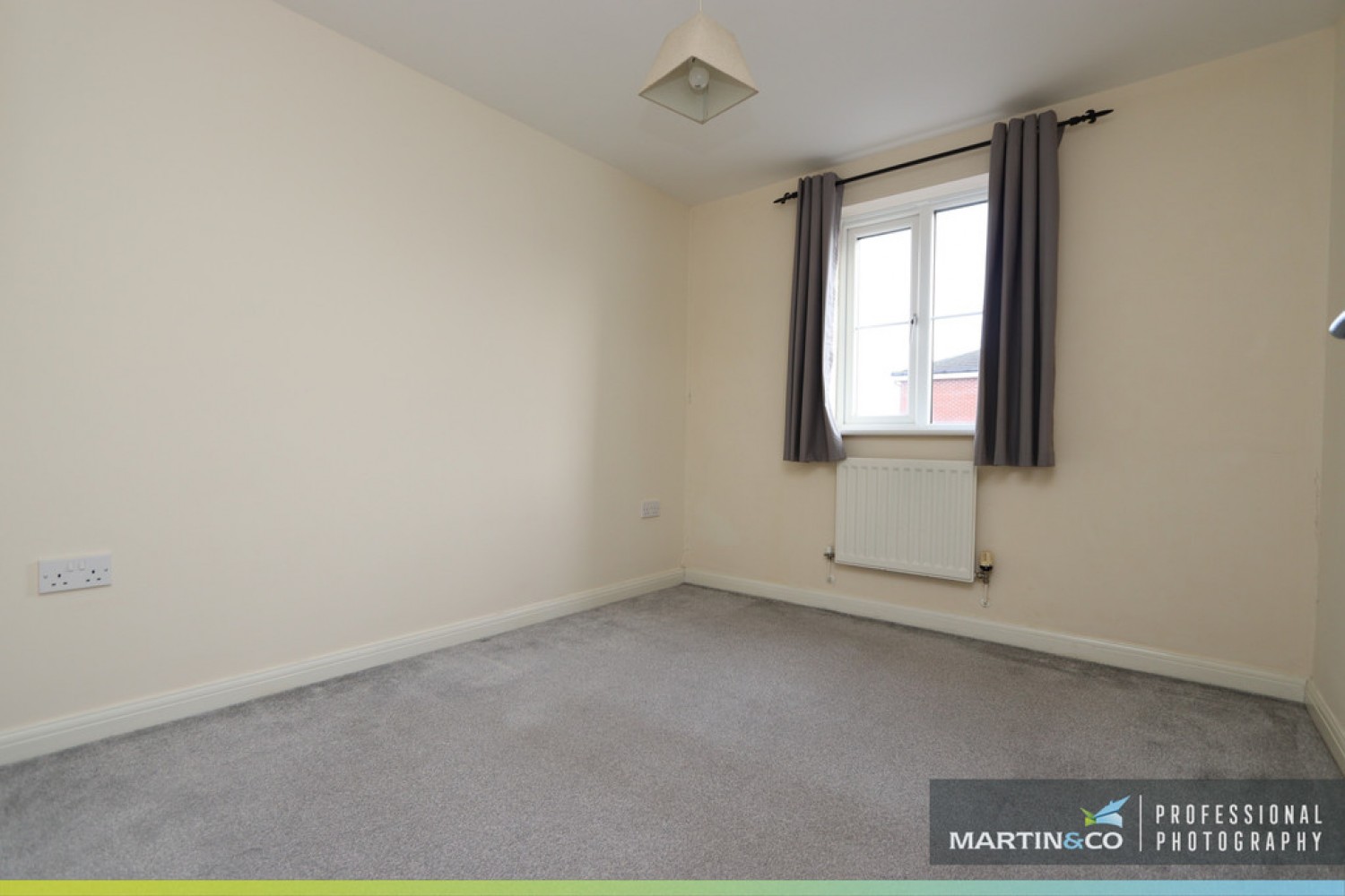 2 bedroom Flat for Sale Jovian Villa, Roman Way