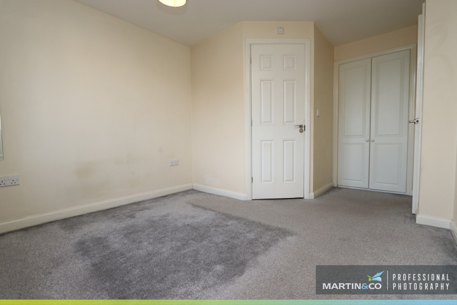 2 bedroom Flat for Sale Jovian Villa, Roman Way