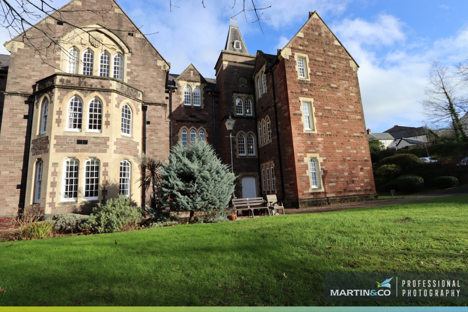 2 bedroom Flat in Sarno Square, Abergavenny