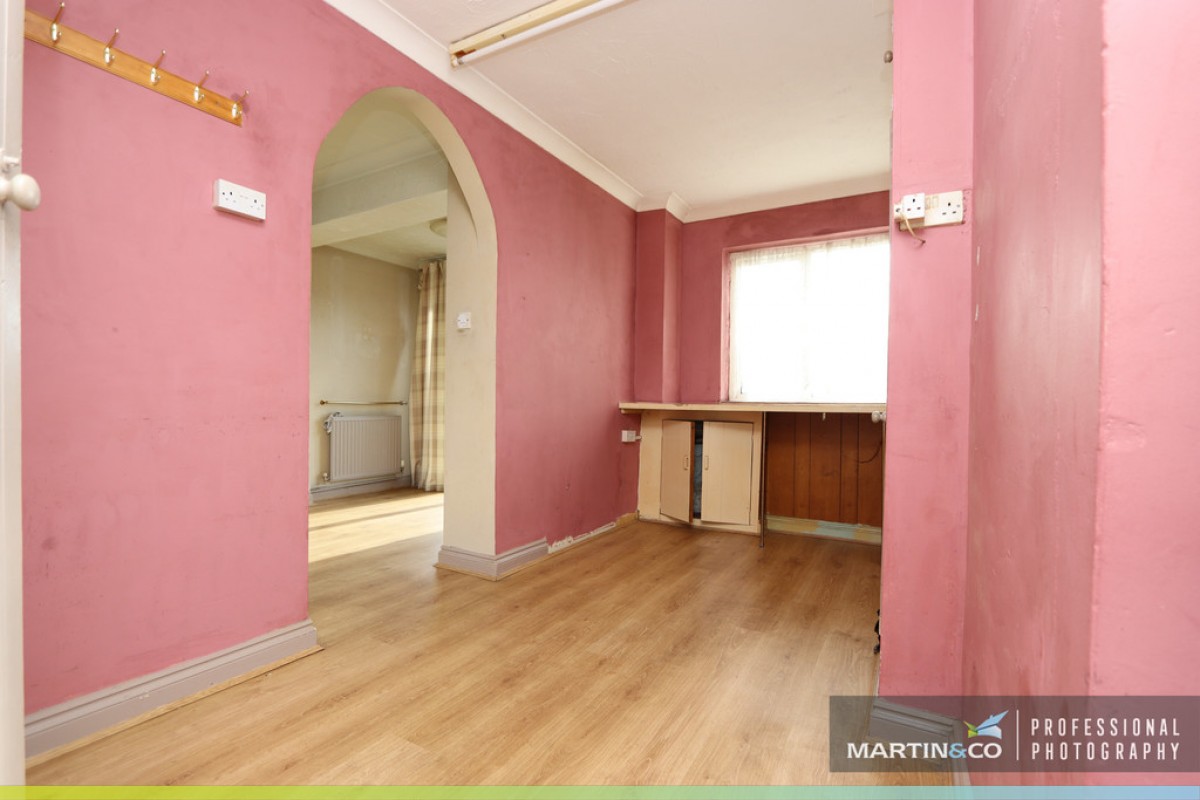 Delius Close, Newport