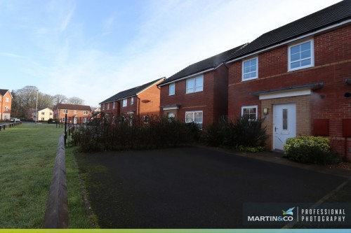 Berkerolles Road, Rogerstone