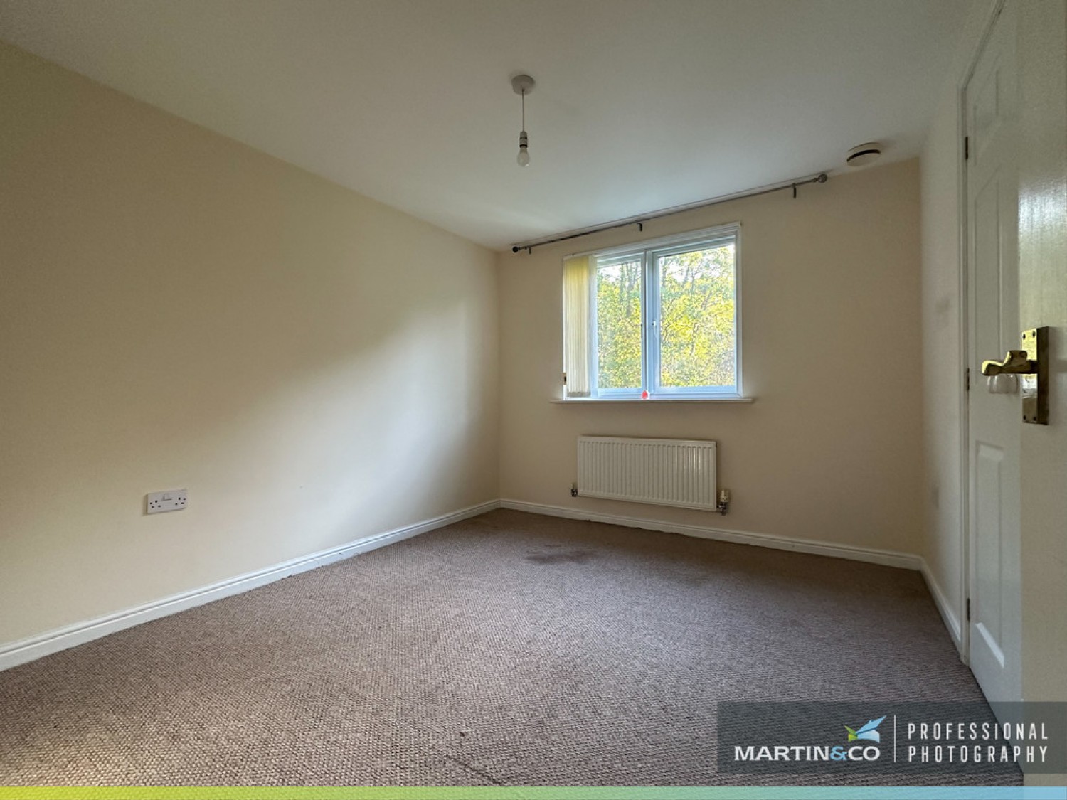 2 bedroom Flat for Sale Whitworth House, Golden Mile View