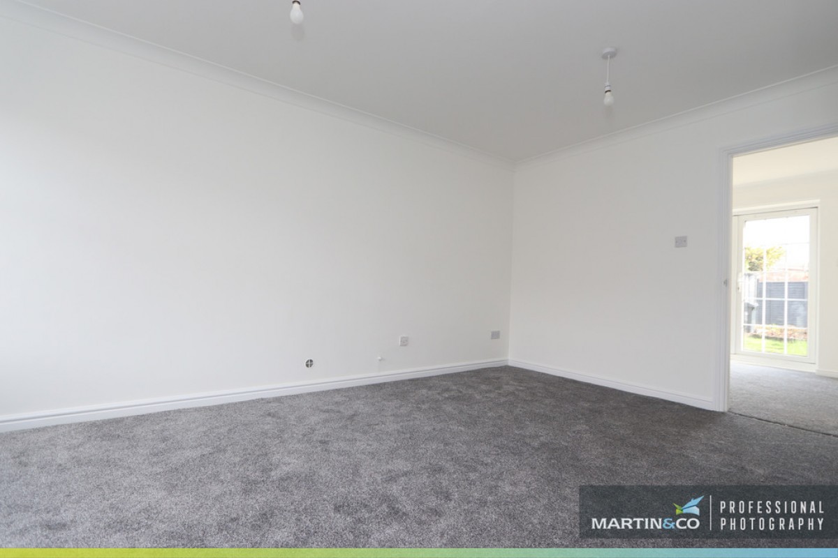 Clipper Close, The Moorings