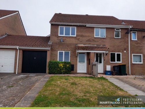 Waltwood Park, Llanmartin