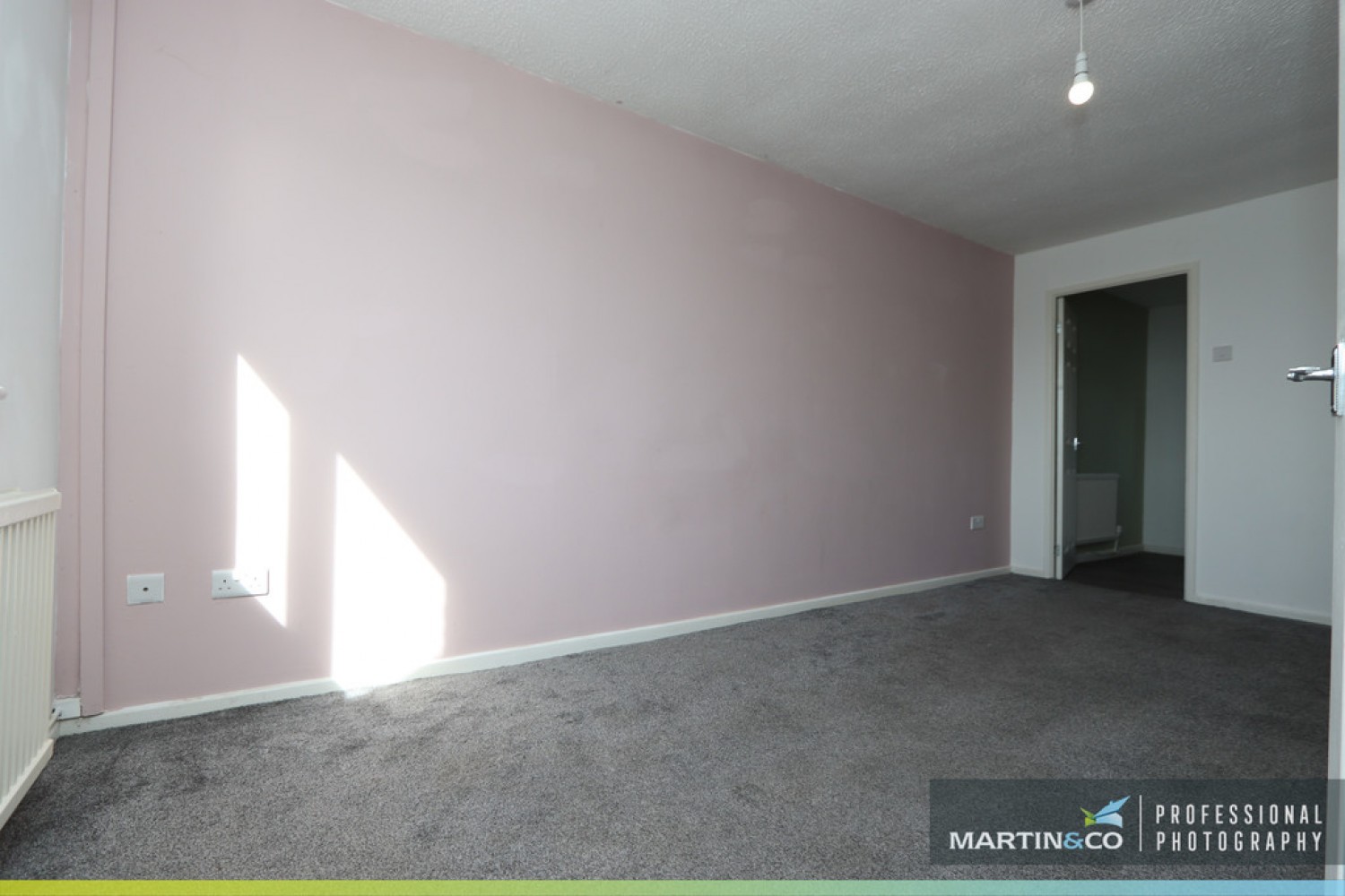 2 bedroom House for Sale Waltwood Park, Llanmartin