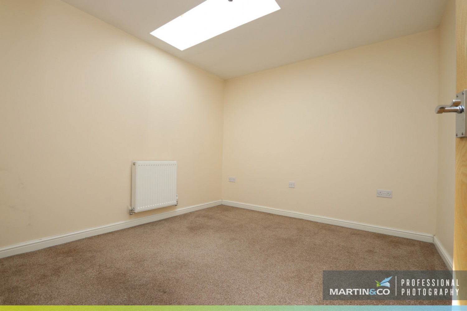 2 bedroom Flat for Sale Beading Close, Glan Lyn