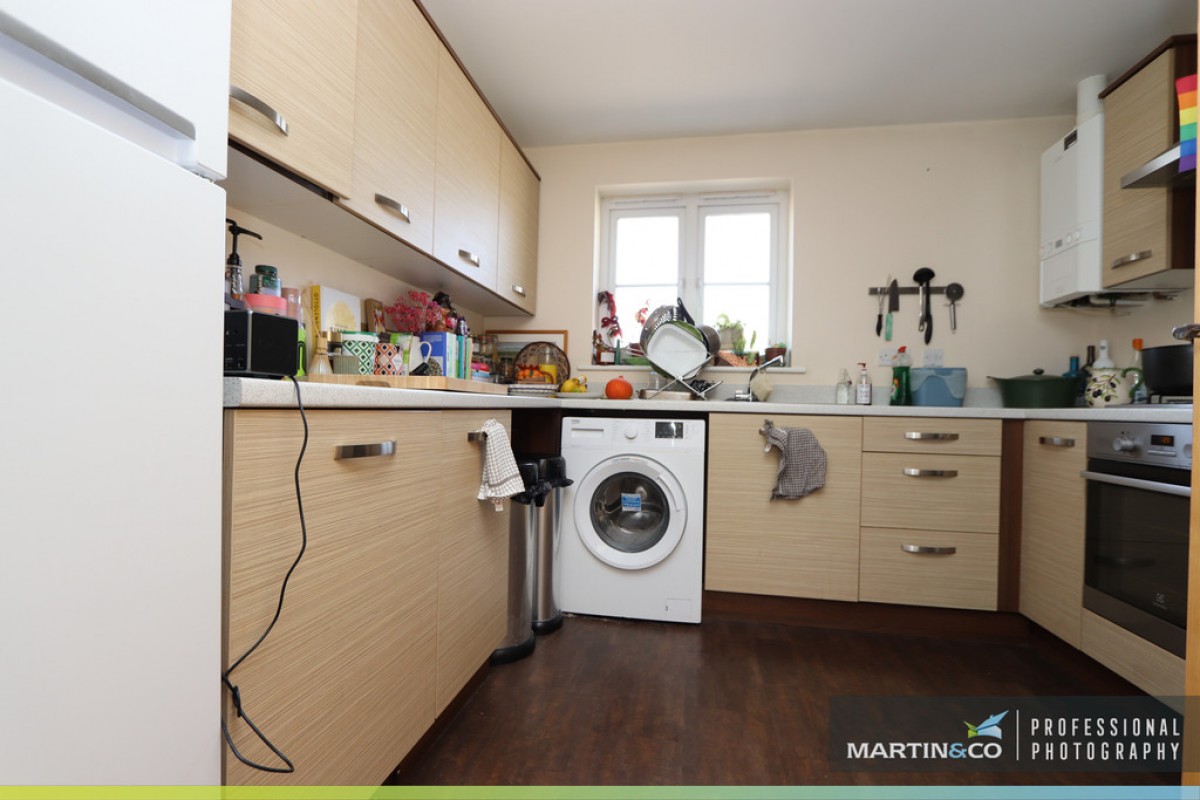 Beading Close, Glan Lyn