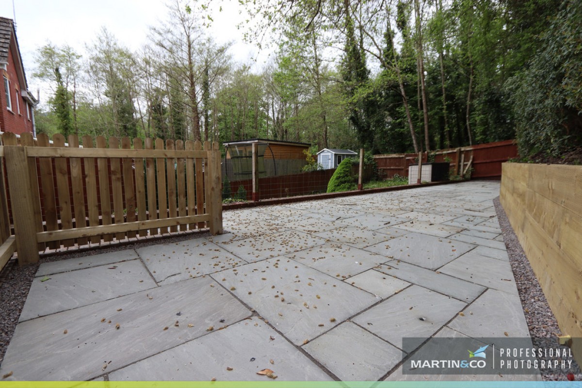 Cedar Wood Drive, Rogerstone