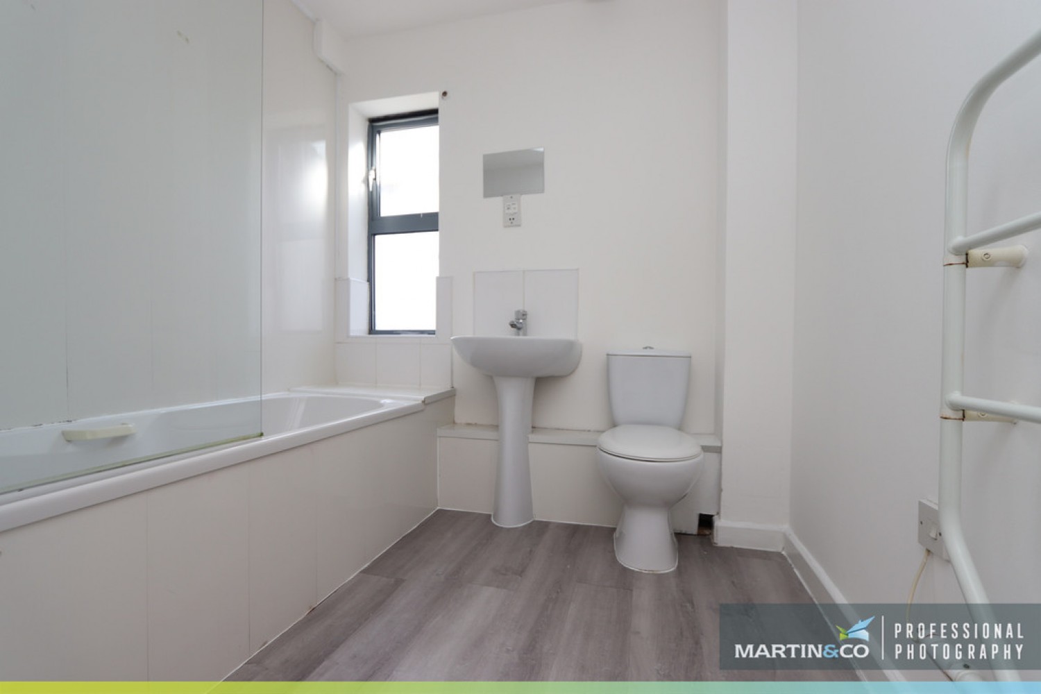 2 bedroom Flat for Letting St Stephens Court, Newport