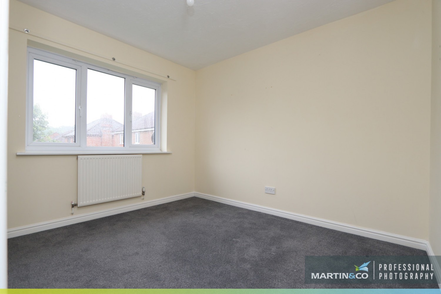 3 bedroom House for Sale Coed Camlas, New Inn