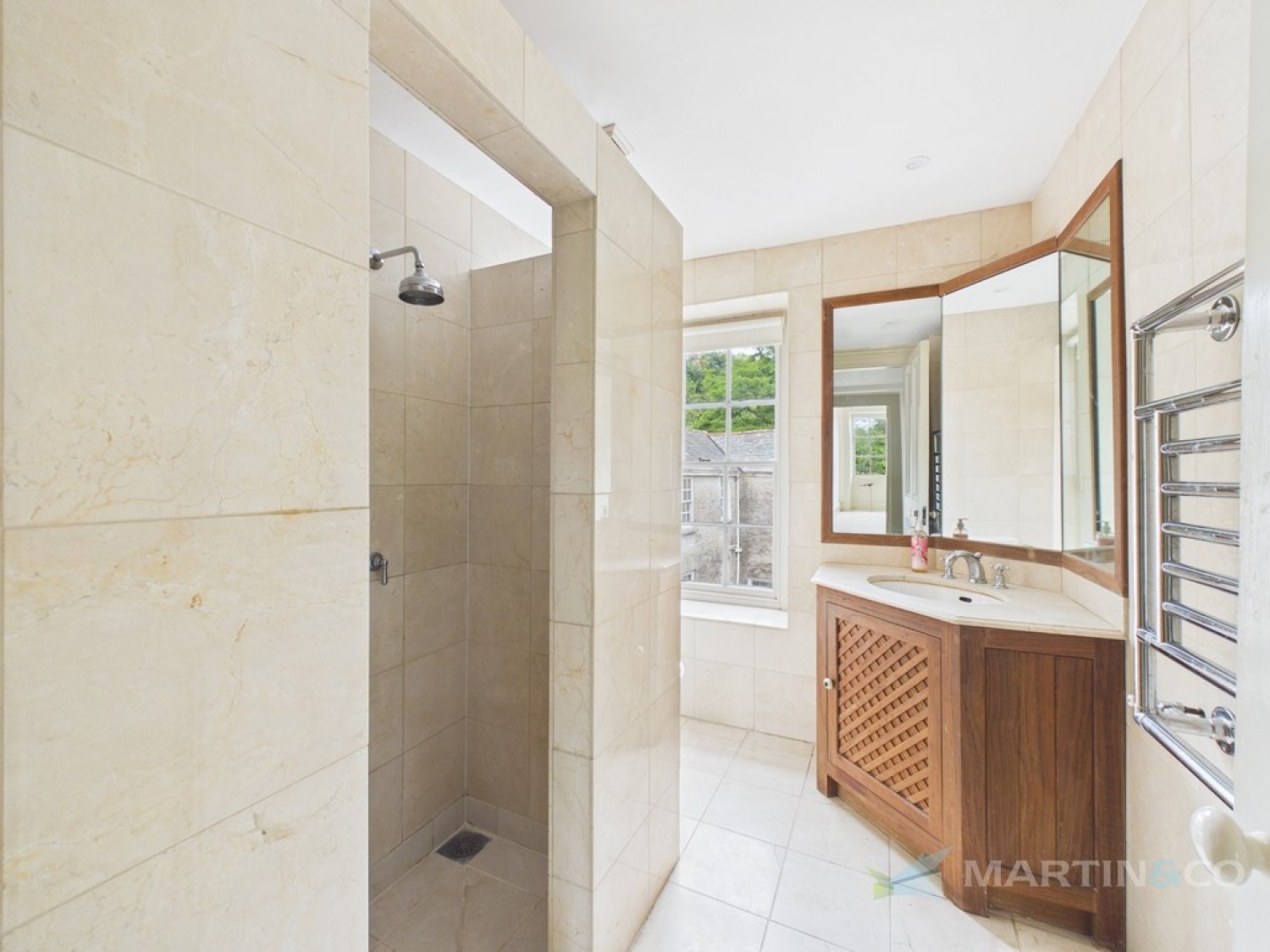 4 bedroom House for Letting Glynn