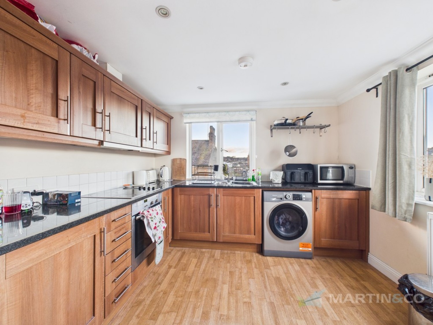 2 bedroom Flat in Truro