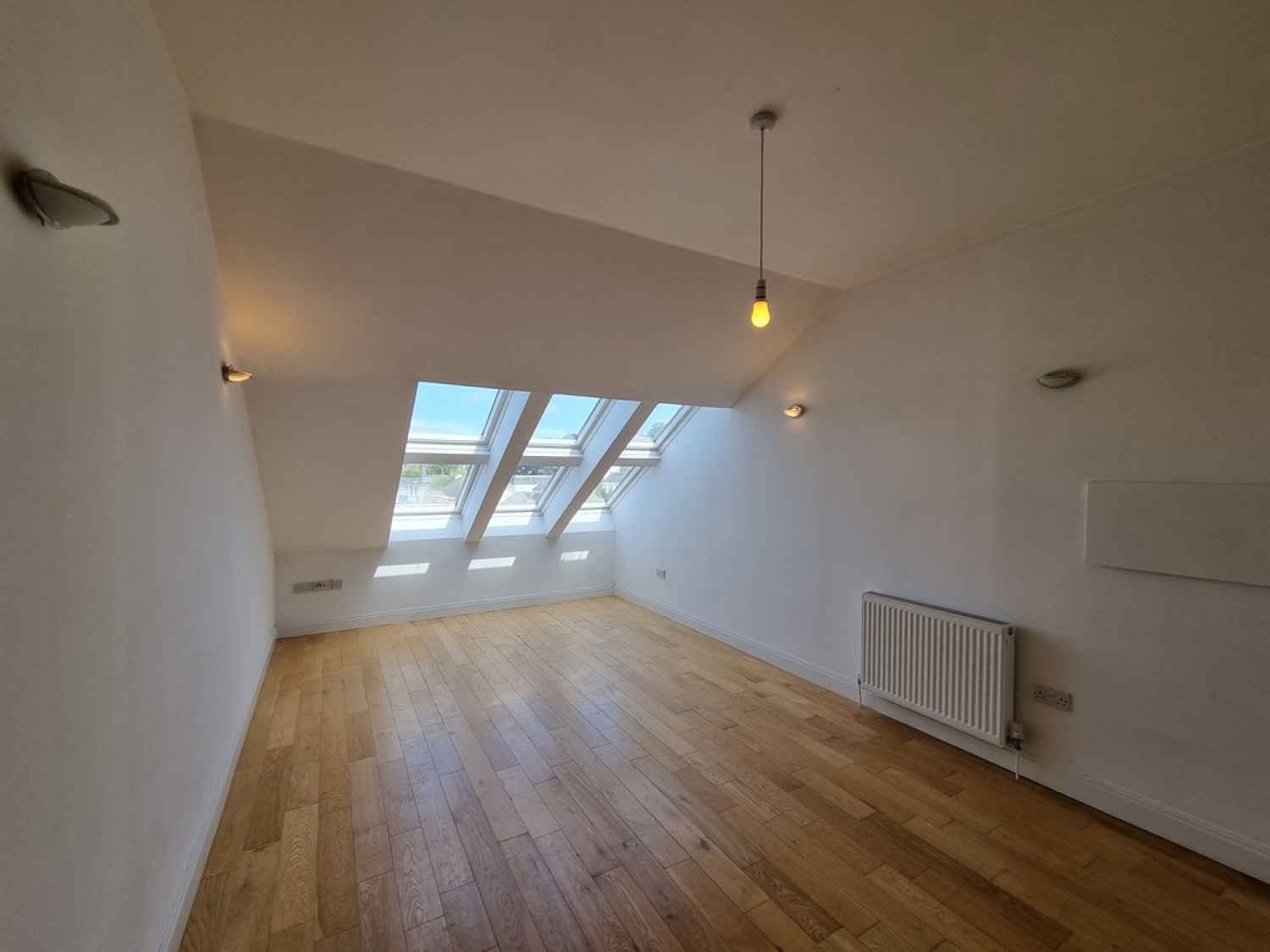 2 bedroom Flat for Letting Truro