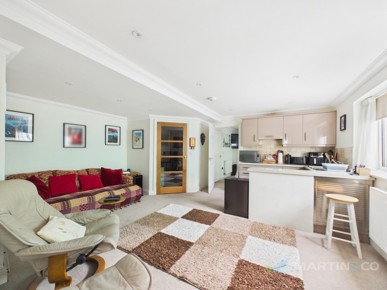 1 bedroom Flat for Letting Carnon Downs