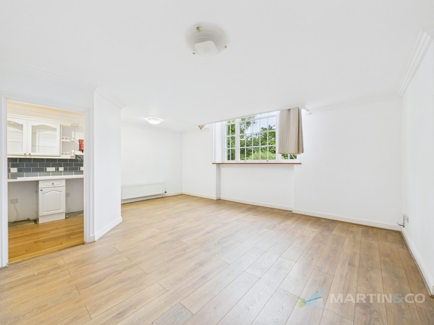 2 bedroom Flat for Letting Truro