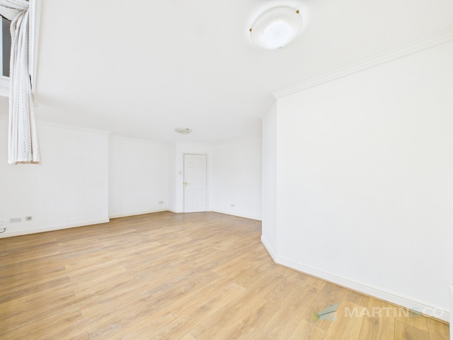 2 bedroom Flat for Letting Truro