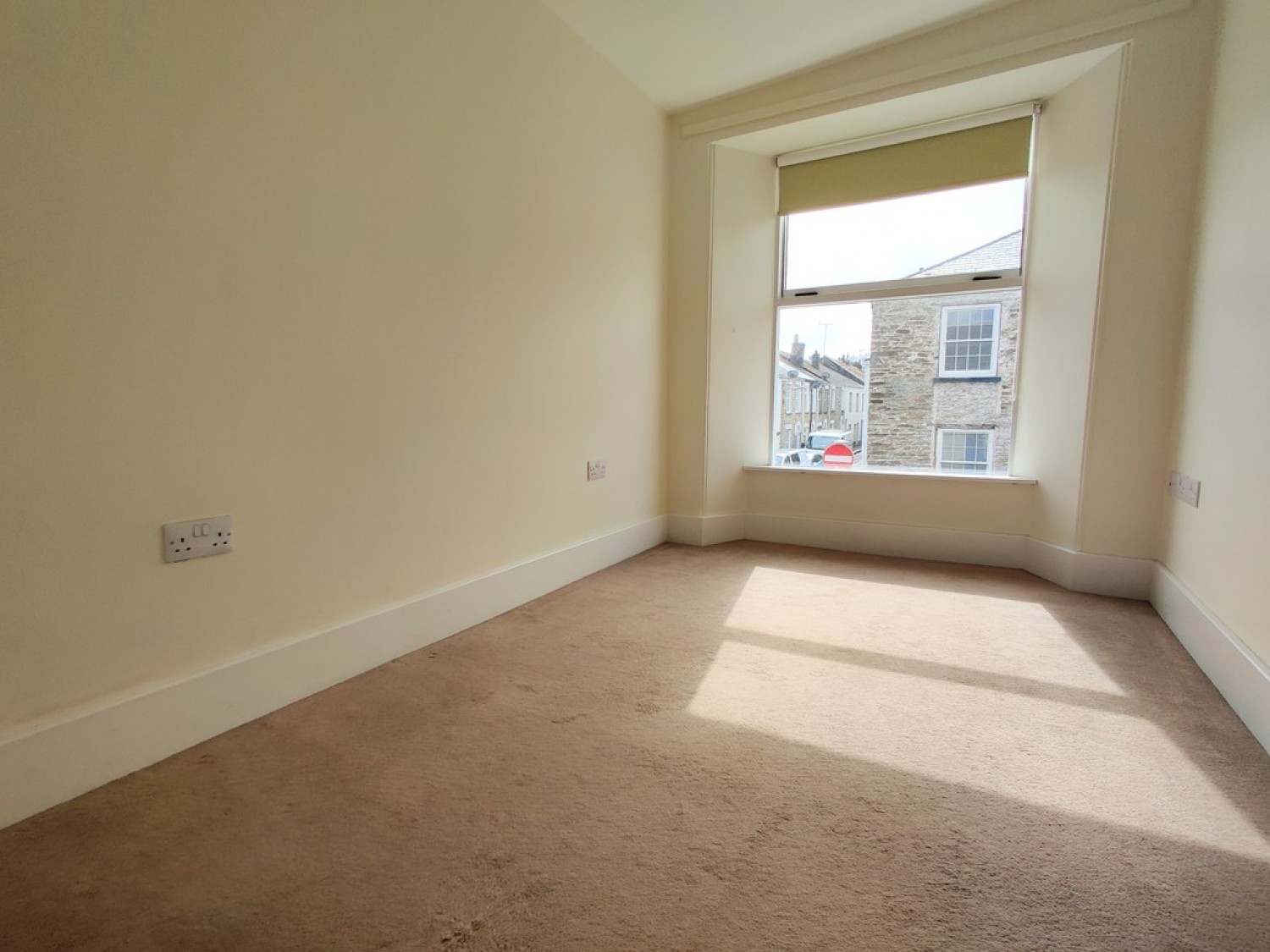 3 bedroom House for Letting Truro