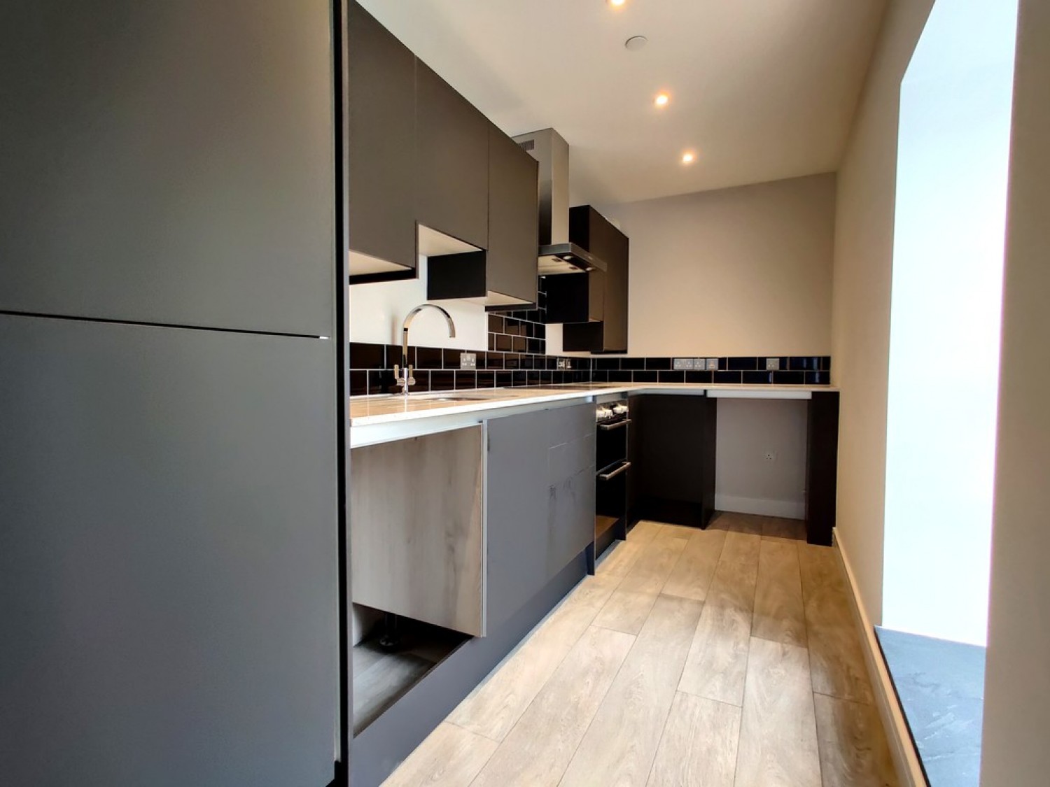2 bedroom Flat for Letting Charlestown