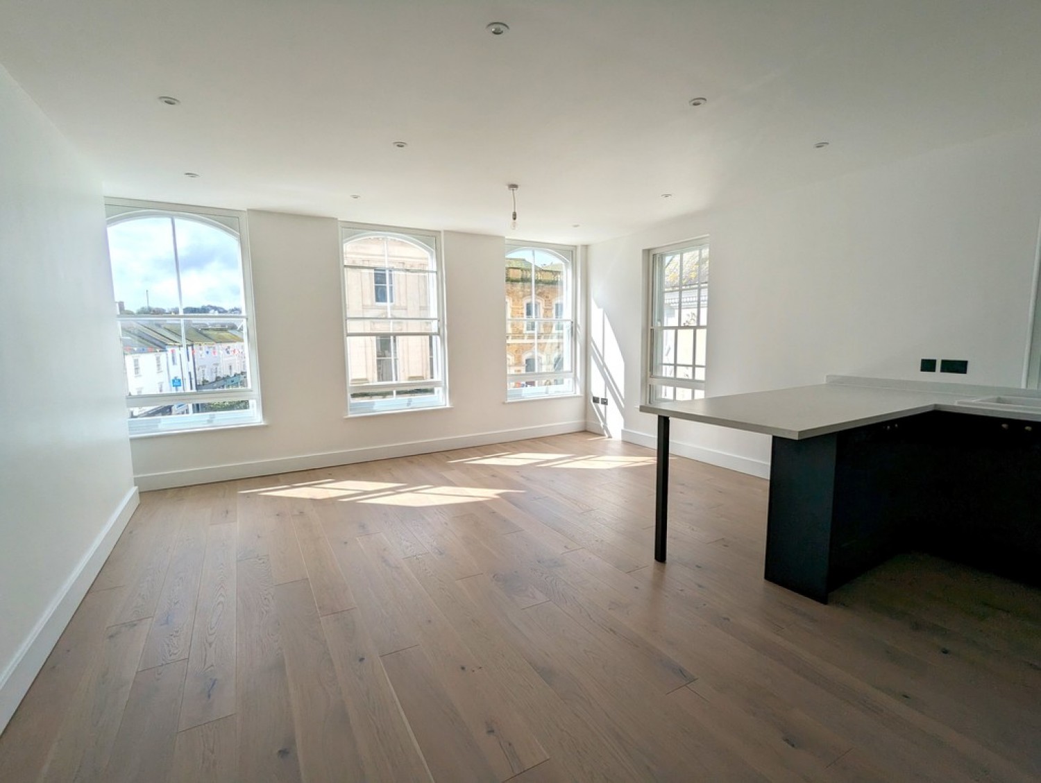 2 bedroom Flat for Letting Cathedral Lane, Truro