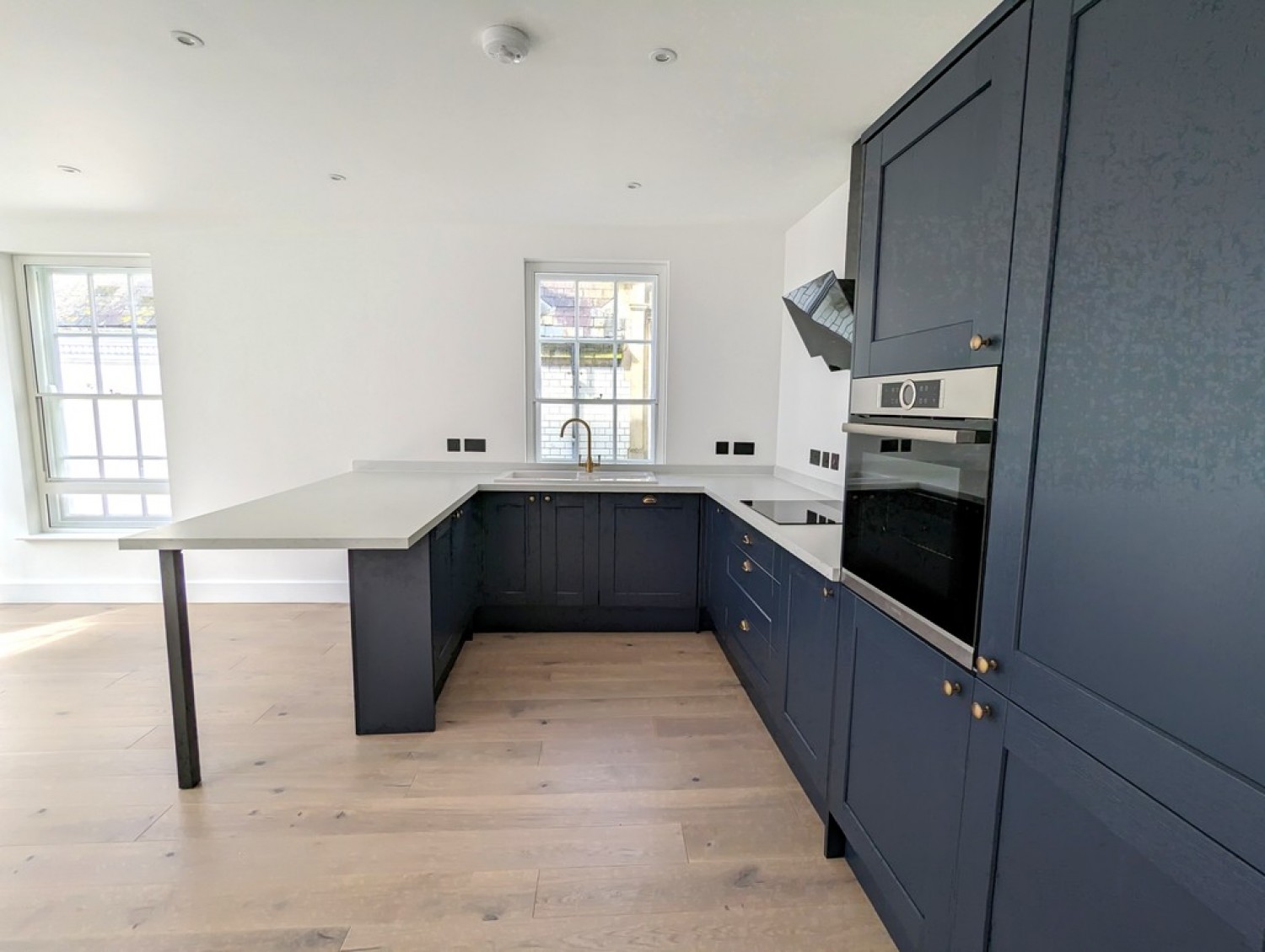 2 bedroom Flat for Letting Cathedral Lane, Truro