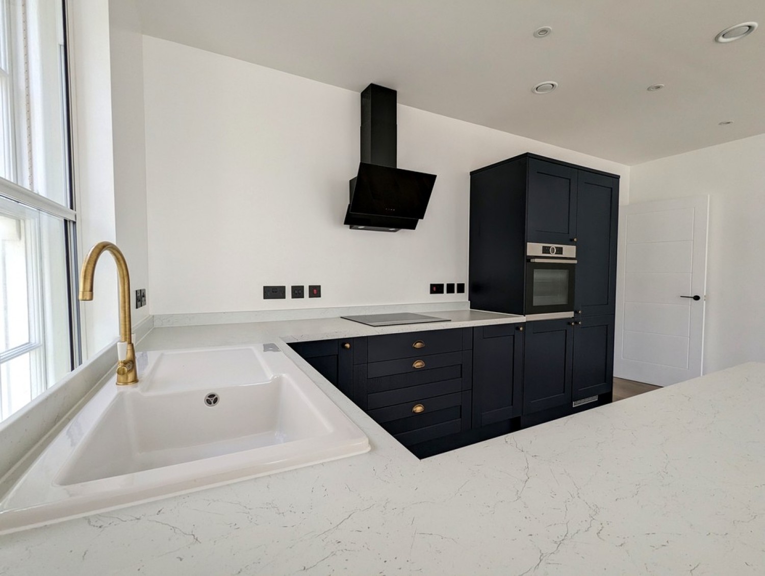 2 bedroom Flat for Letting Cathedral Lane, Truro