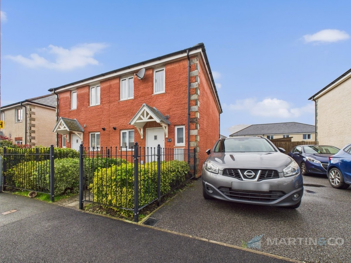 Penwethers Crescent, Truro