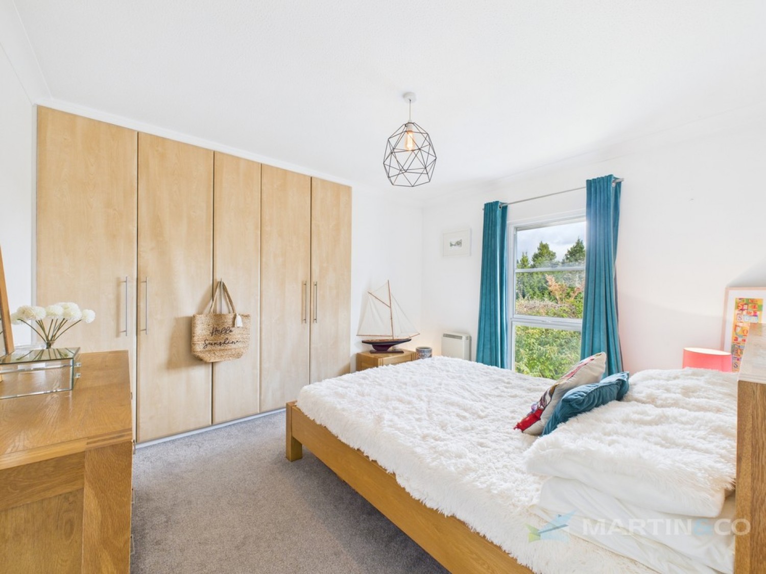 3 bedroom Flat for Sale Lemon Street, Truro, Cornwall