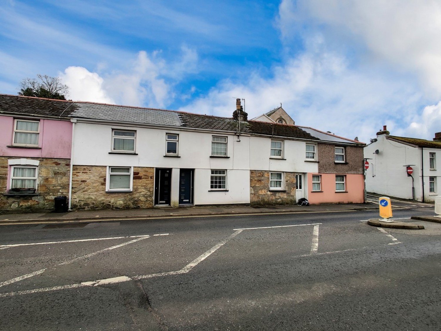 2 bedroom House for Sale Truro