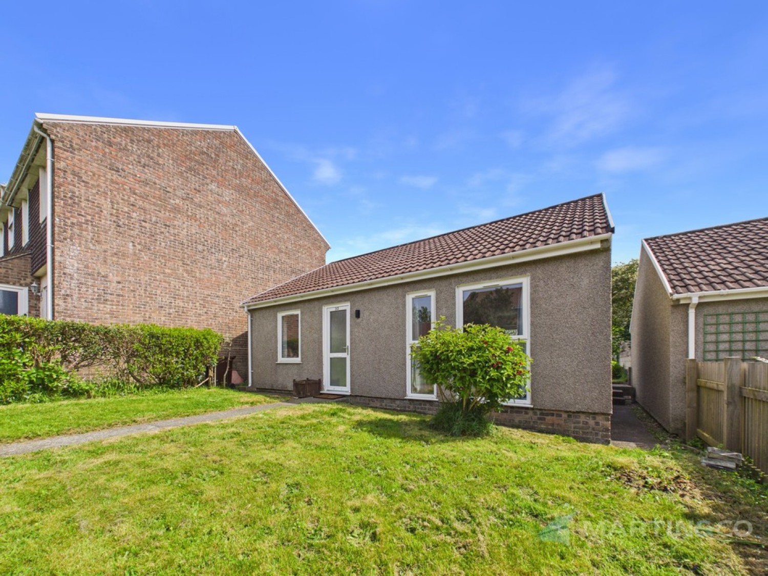 2 bedroom Bungalow for Sale St Erme