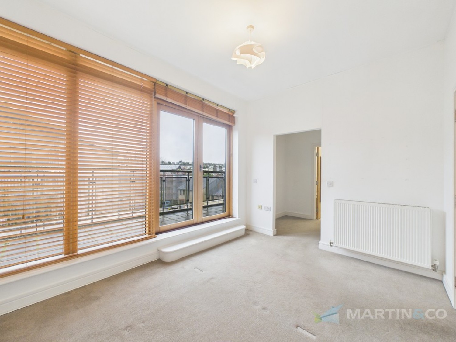 2 bedroom Flat for Sale Truro