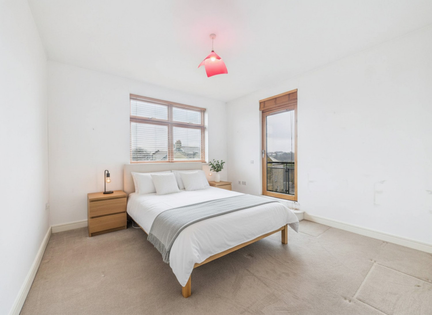 2 bedroom Flat for Sale Truro