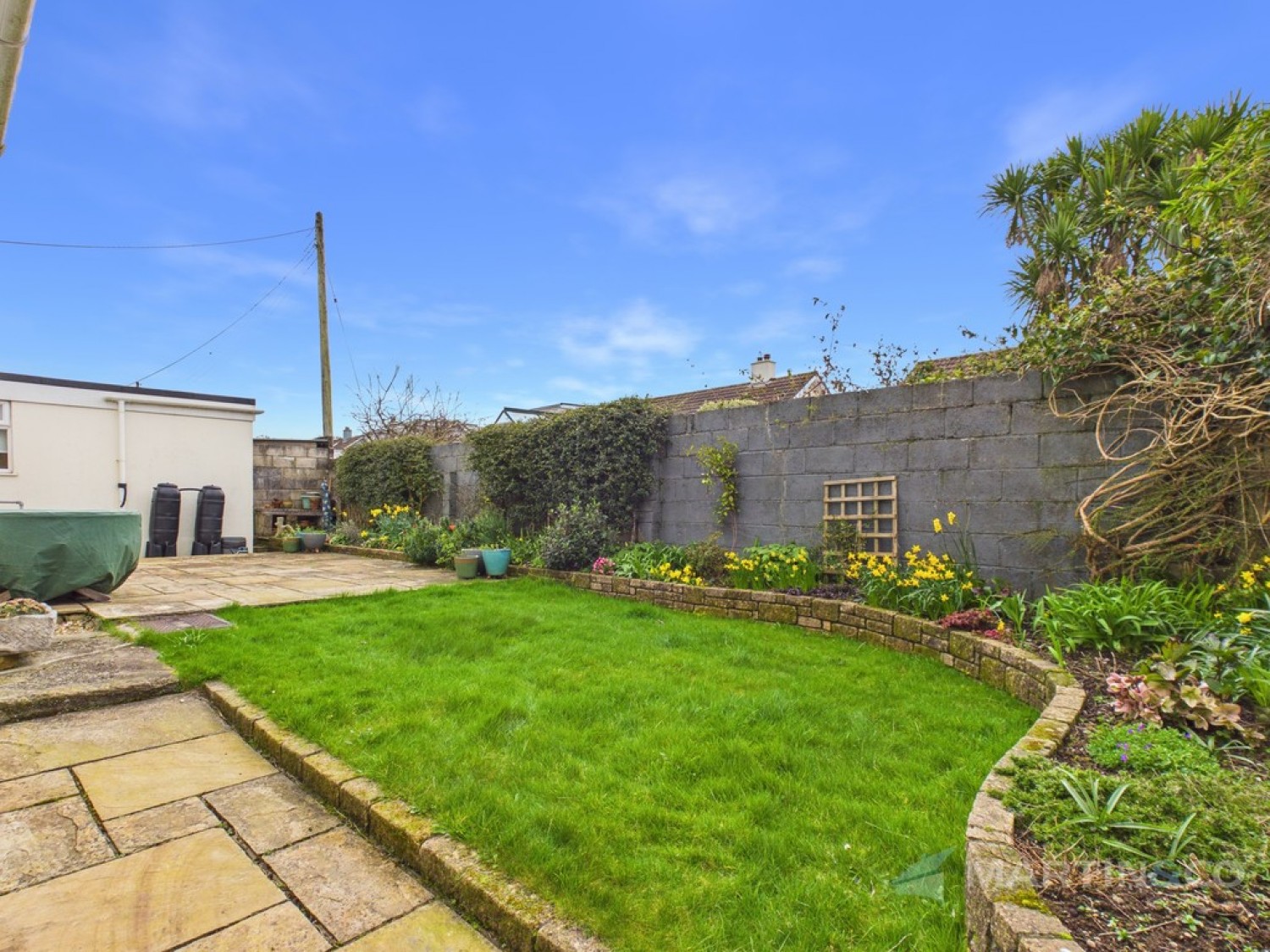 2 bedroom Bungalow for Sale Carnon Downs, Nr Truro, Cornwall