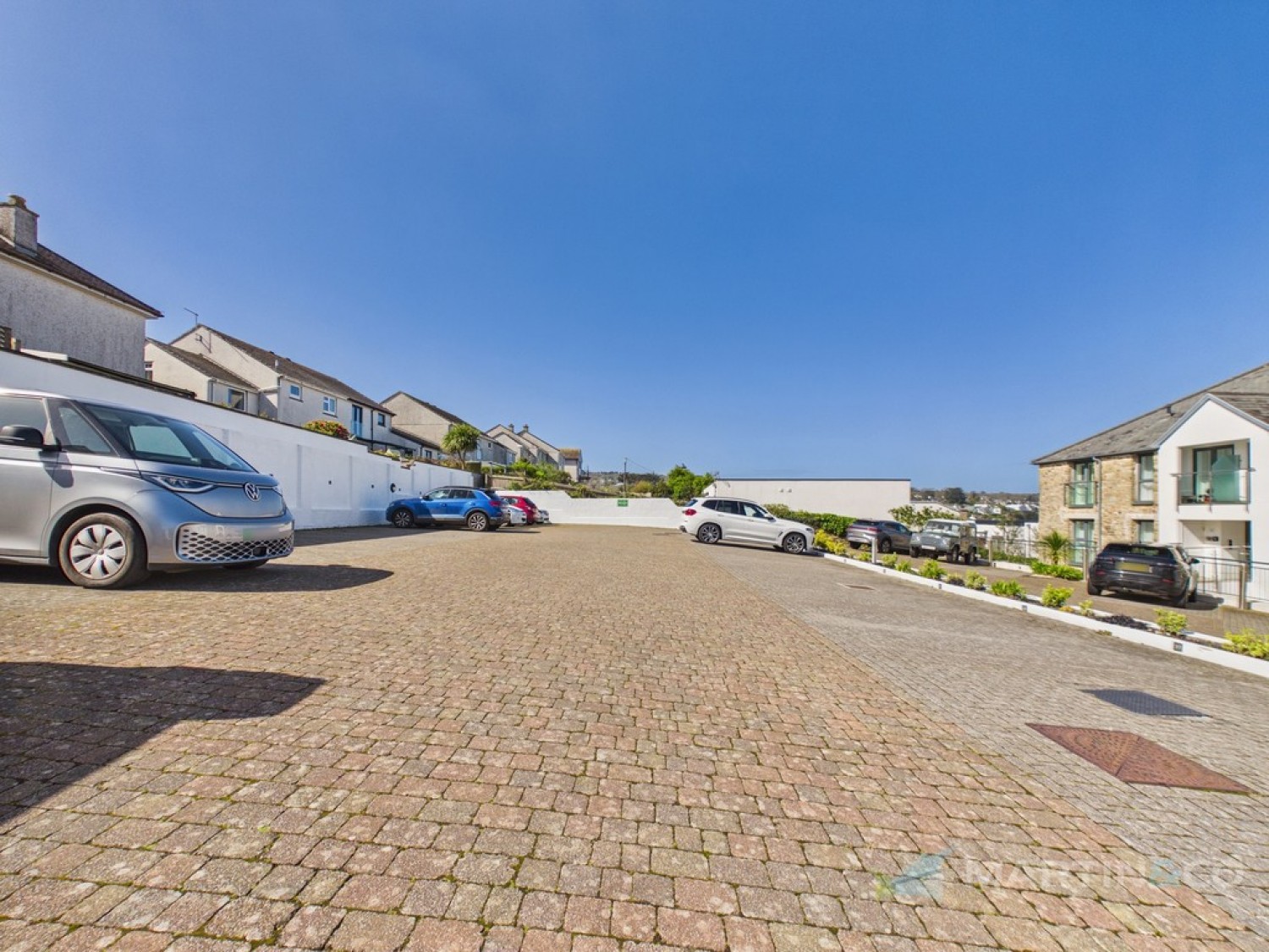 2 bedroom Flat for Sale The Sands, Carbis Bay