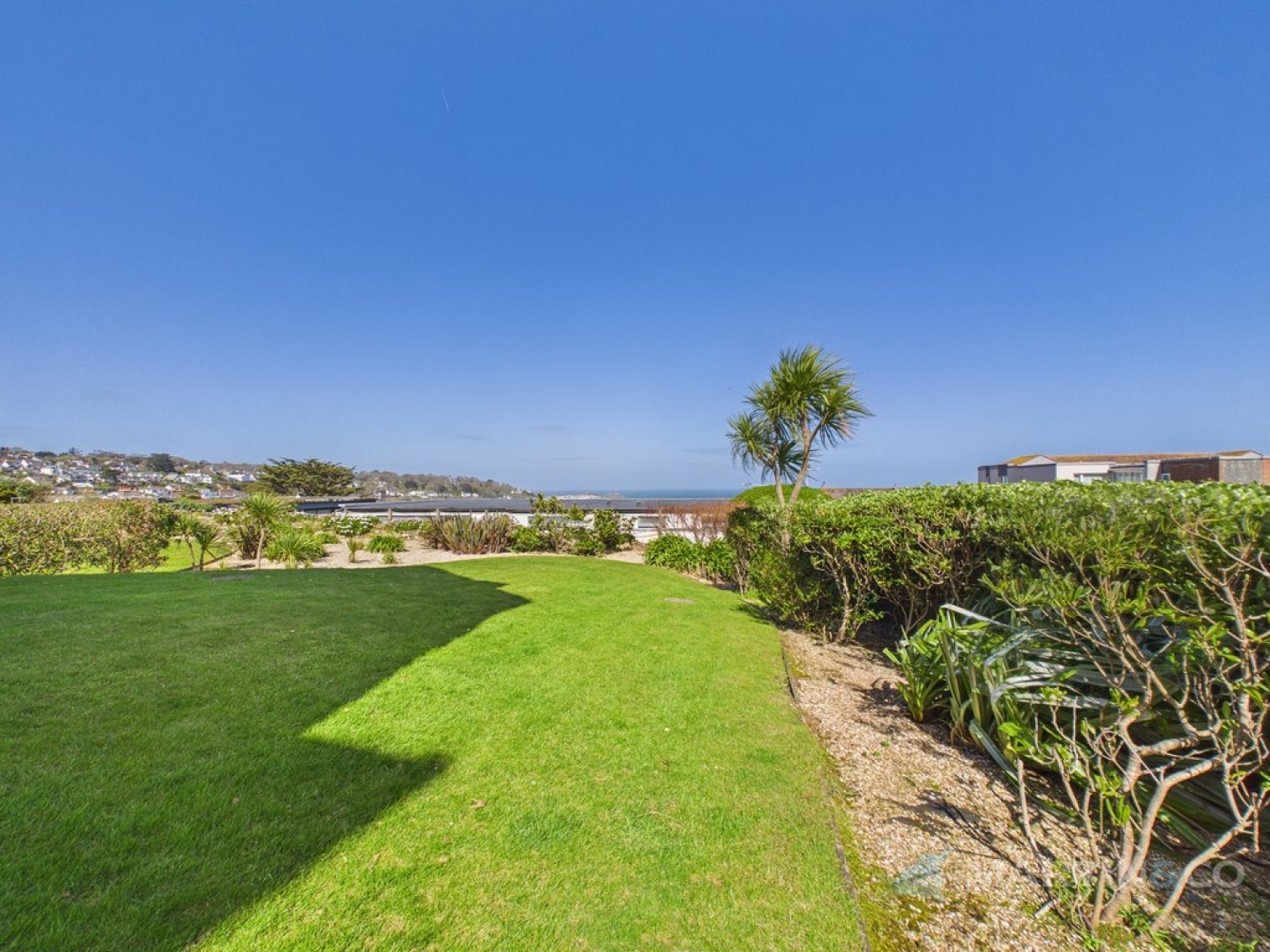 2 bedroom Flat for Sale The Sands, Carbis Bay