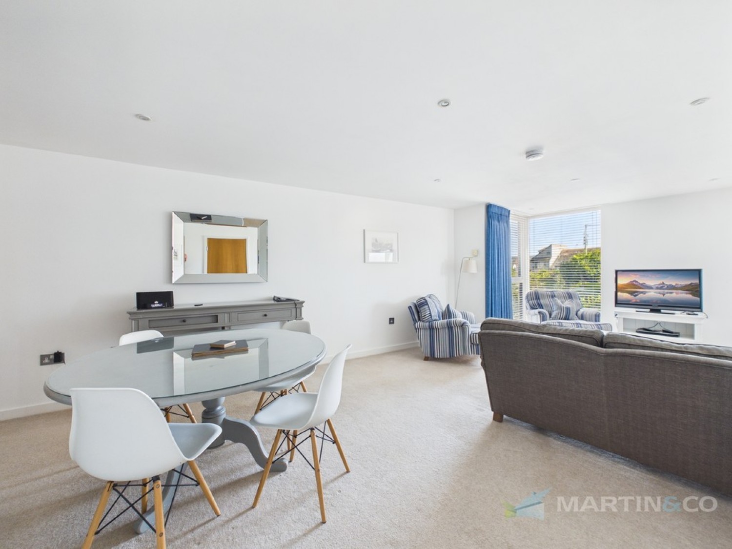 2 bedroom Flat for Sale The Sands, Carbis Bay
