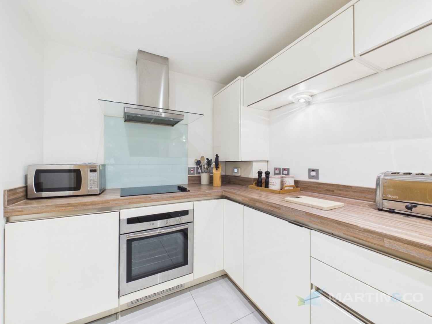 2 bedroom Flat for Sale The Sands, Carbis Bay