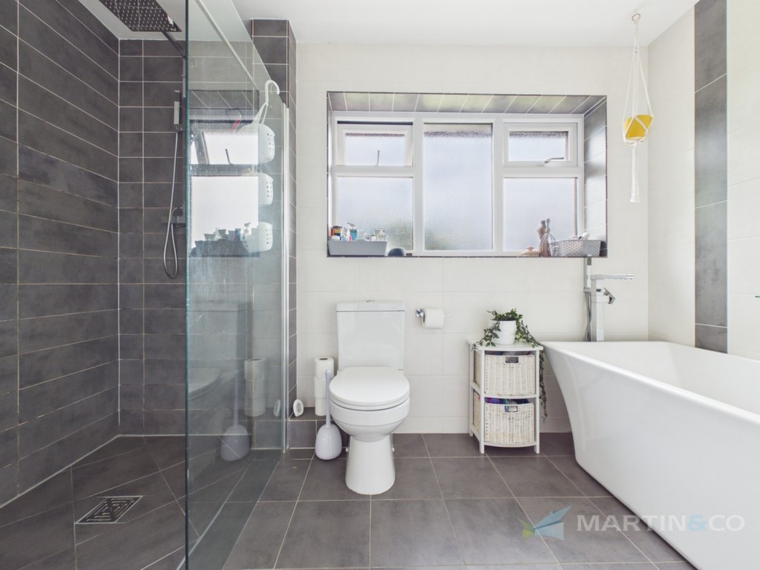 7 bedroom House for Sale Knoll Park, Truro