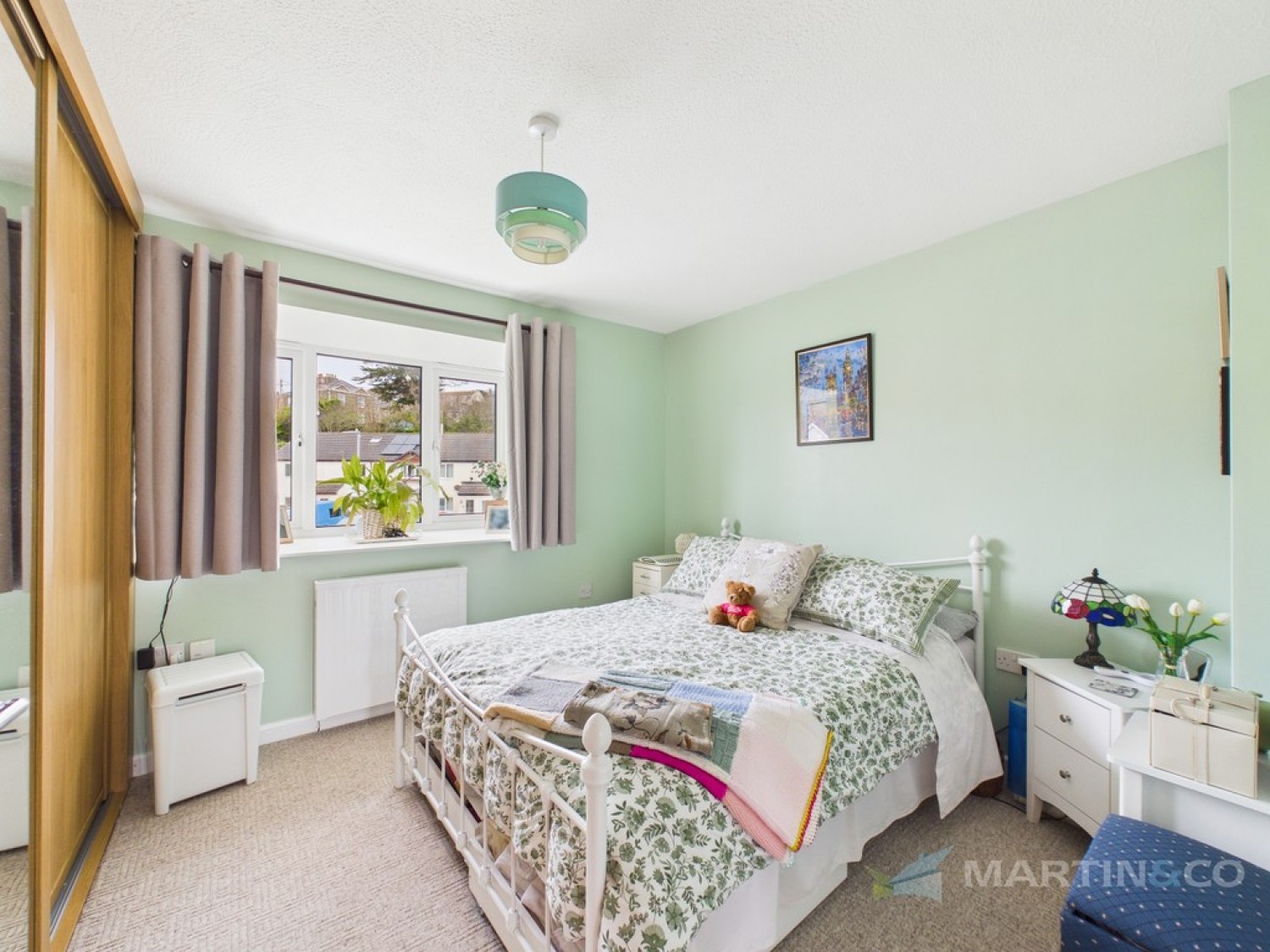 2 bedroom Flat for Sale Perranporth, Cornwall, England