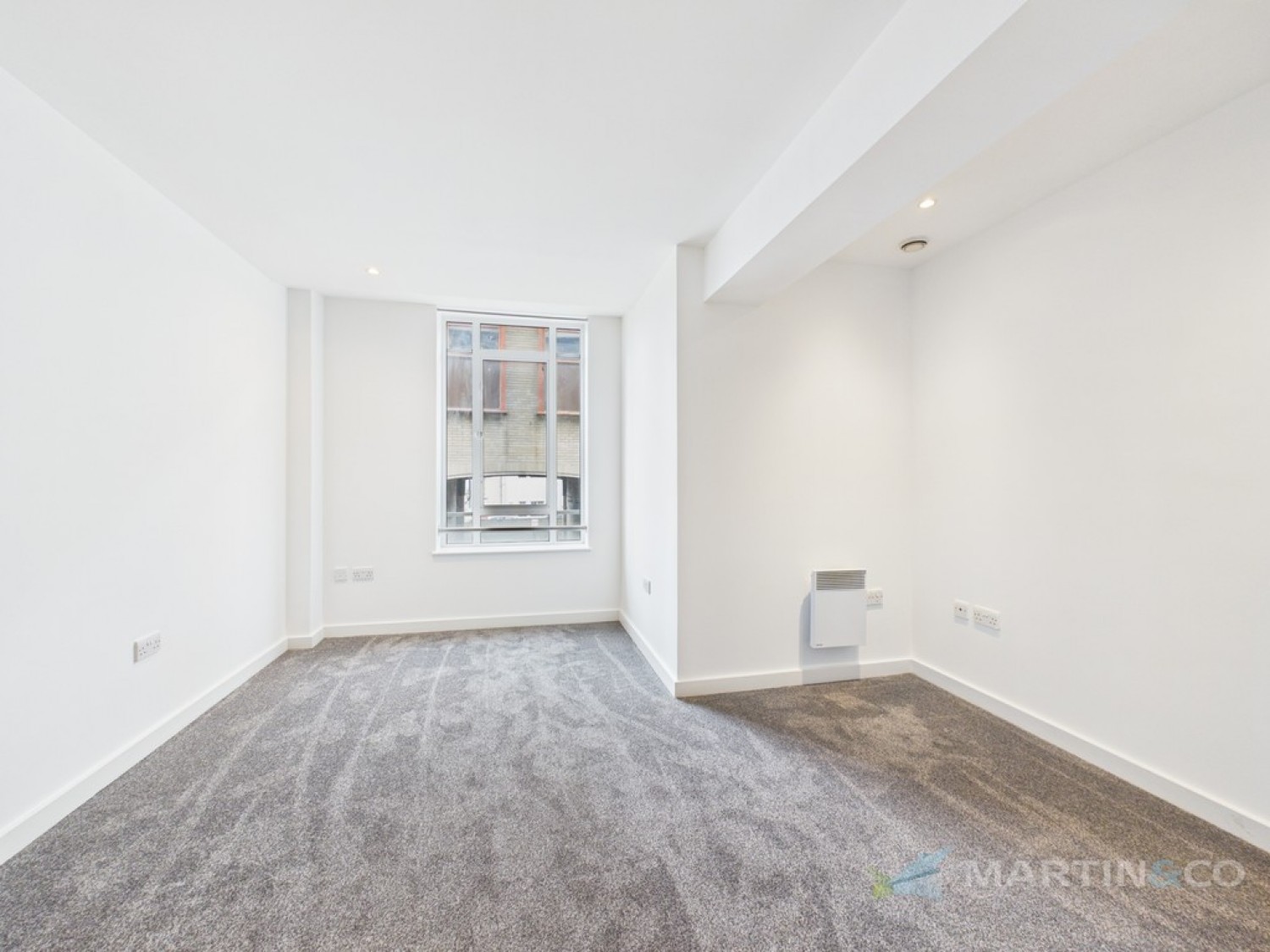 1 bedroom Flat for Letting Truro