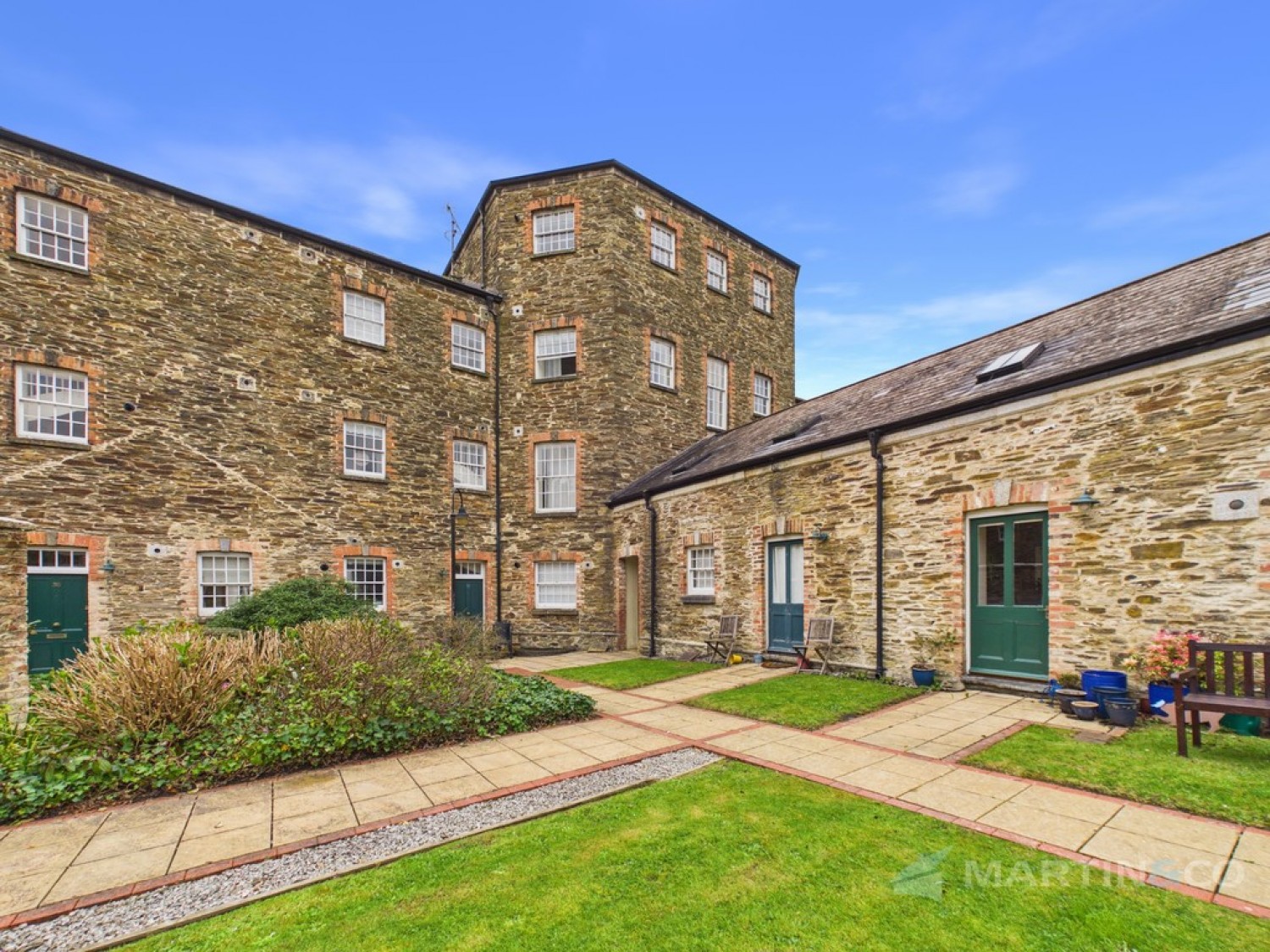 3 bedroom Flat for Sale Truro, Cornwall