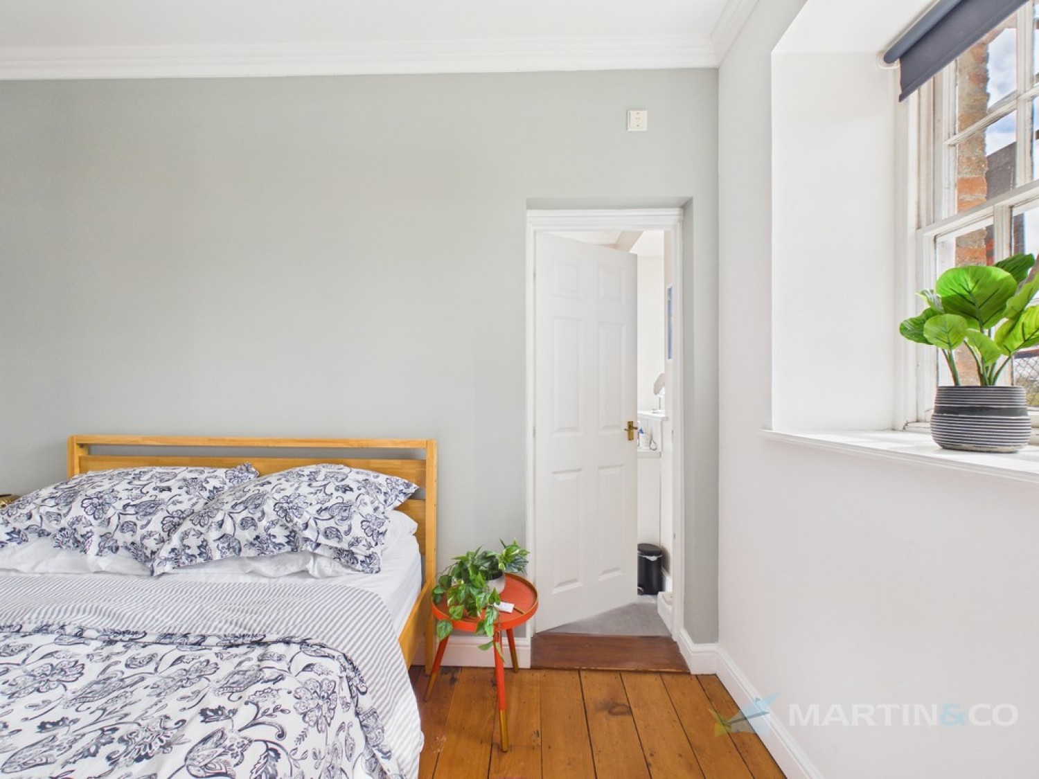 3 bedroom Flat for Sale Truro, Cornwall